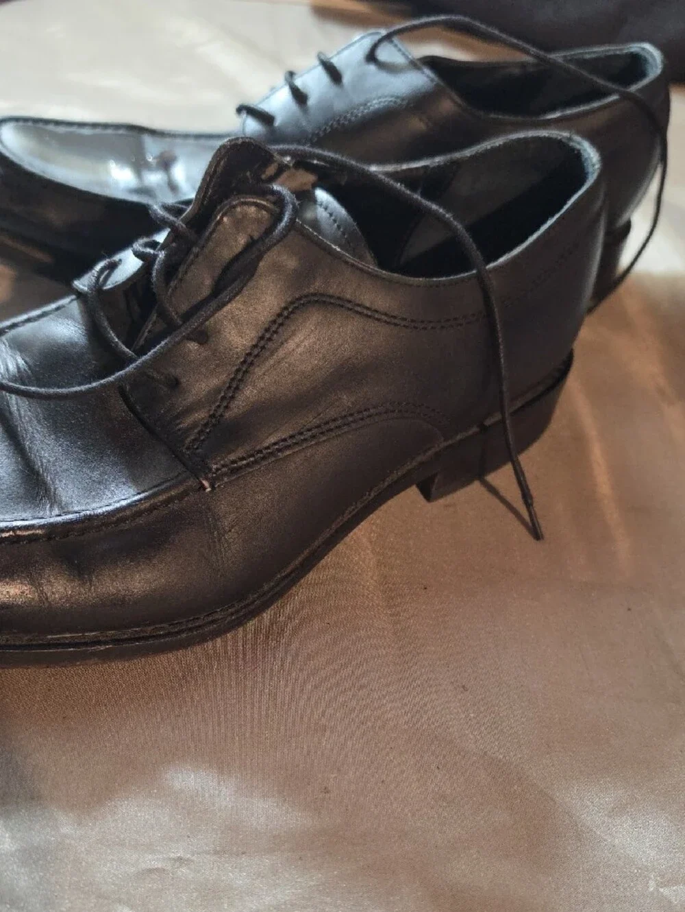 Bostonian Black Leather Lace-Up Derby Shoes